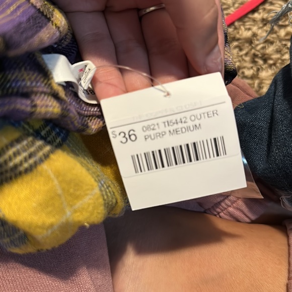 copper closet cropped flannels - Picture 2 of 2